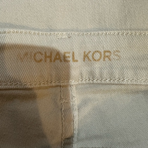 Michael Kors Gold Button on cream/Tan Fabric - Picture 8 of 10
